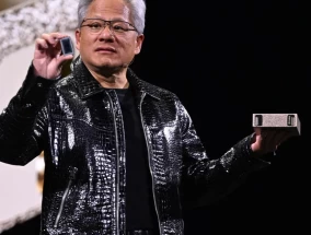 技术突破：黄仁勋和人工智能创新在CES拉斯维加斯