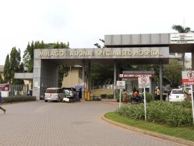 一名护士死亡，另外两人感染，乌干达开始埃博拉疫苗试验